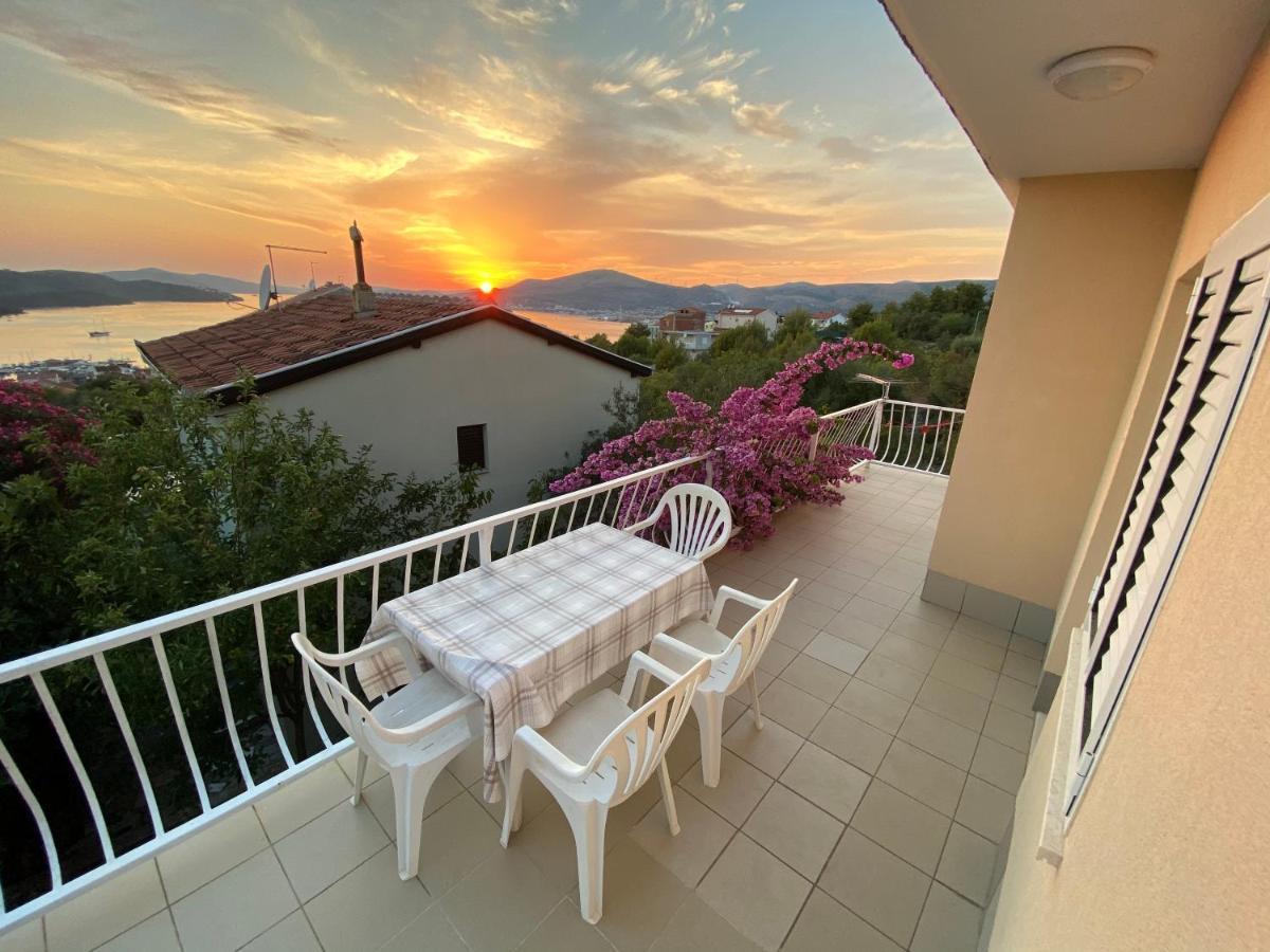 Apartment Ankica โตรกีร์ ภายนอก รูปภาพ